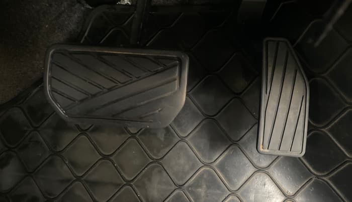 2015 Maruti Celerio VXI AMT, Petrol, Automatic, 45,448 km, Pedals