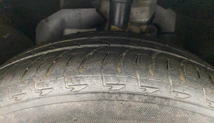 2018 Ford Ecosport TITANIUM + 1.5L DIESEL, Diesel, Manual, 46,183 km, Left Front Tyre Tread