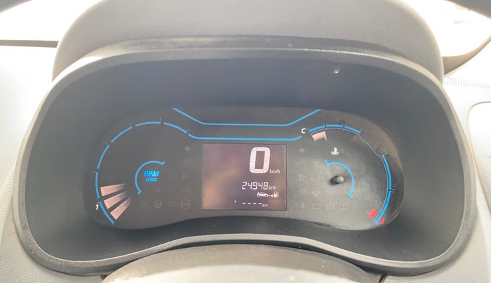 2021 Renault Kwid RXT 1.0 (O), Petrol, Manual, 24,926 km, Odometer Image