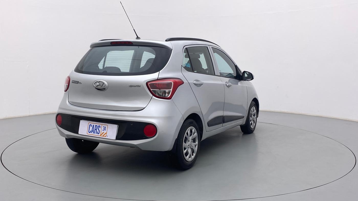 2017 Hyundai Grand i10 SPORTZ (O) 1.2 KAPPA VTVT, Petrol, Manual, 51,971 km, Right Back Diagonal