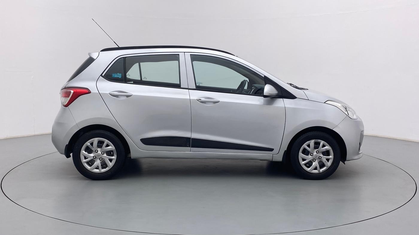 2017 Hyundai Grand i10 SPORTZ (O) 1.2 KAPPA VTVT, Petrol, Manual, 51,971 km, Right Side View