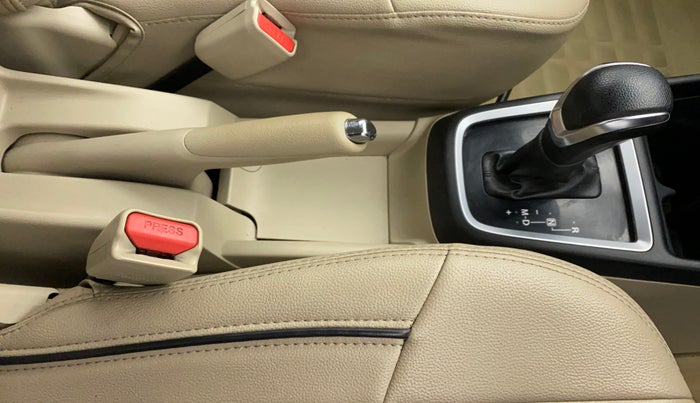 2018 Maruti Dzire ZDI AMT, Diesel, Automatic, 76,803 km, Gear Lever