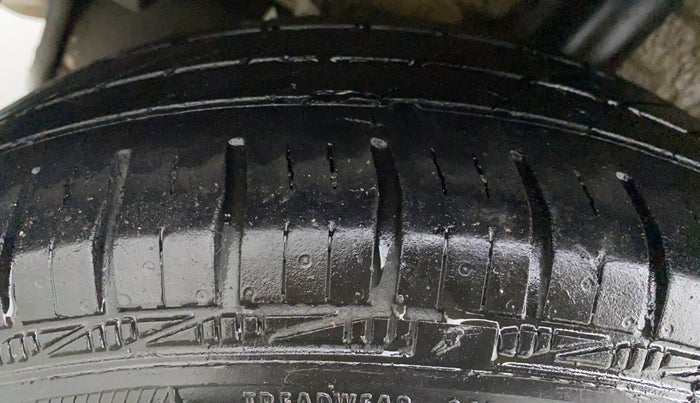 2019 Maruti Celerio VXI CNG OPT, CNG, Manual, 52,266 km, Right Rear Tyre Tread