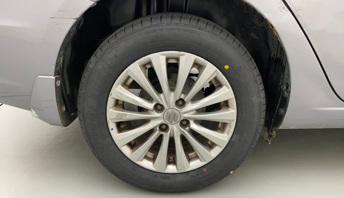 2014 Maruti Ciaz ZXI, Petrol, Manual, 86,736 km, Right Rear Wheel