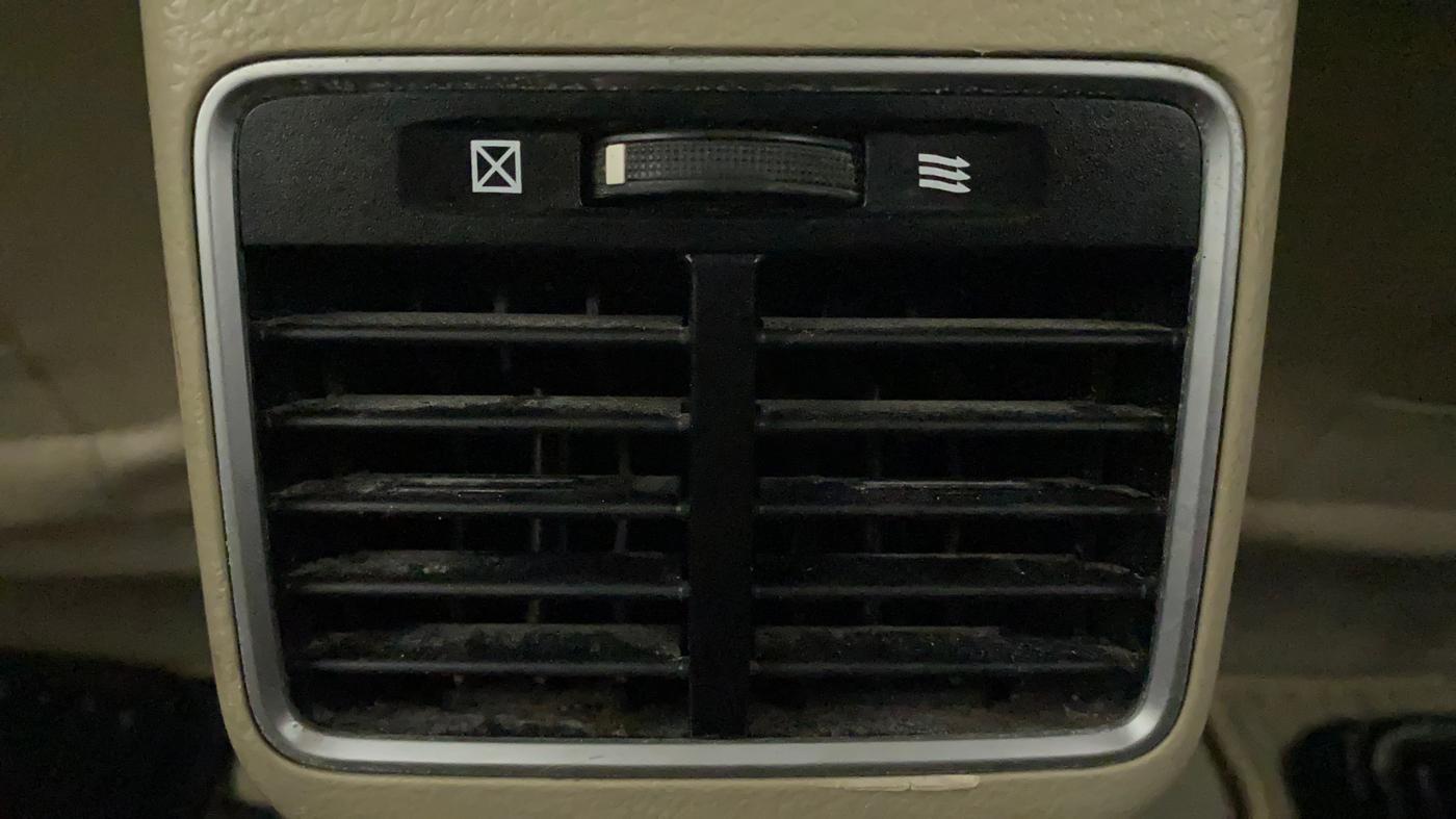 2014 Maruti Ciaz ZXI, Petrol, Manual, 86,736 km, Rear AC Vents