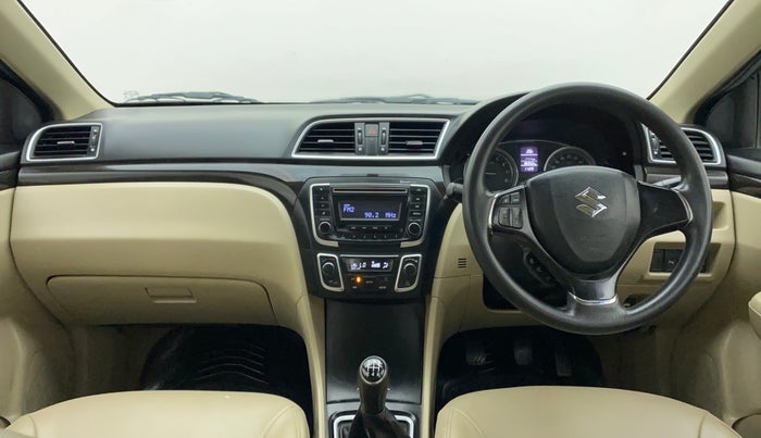 2014 Maruti Ciaz ZXI, Petrol, Manual, 86,736 km, Dashboard