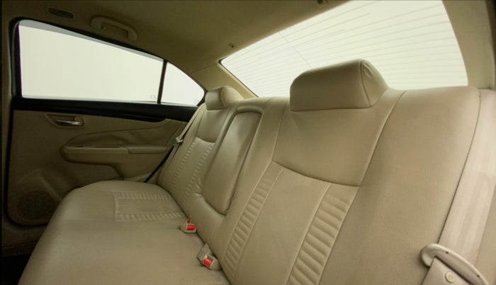 2014 Maruti Ciaz ZXI, Petrol, Manual, 86,736 km, Right Side Rear Door Cabin