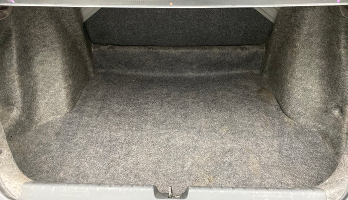 2015 Honda City VX MT PETROL, Petrol, Manual, 61,656 km, Boot Inside