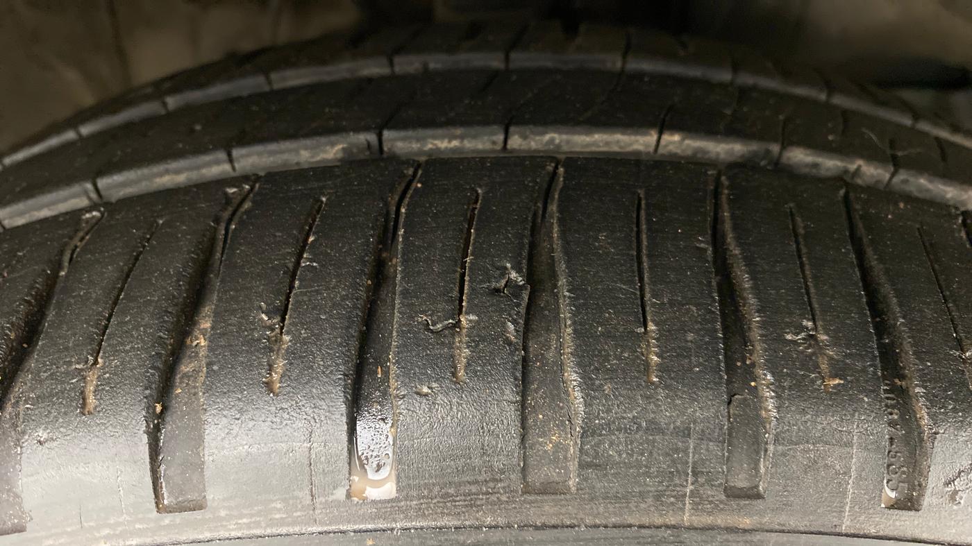 2015 Honda City VX MT PETROL, Petrol, Manual, 61,656 km, Right Front Tyre Tread