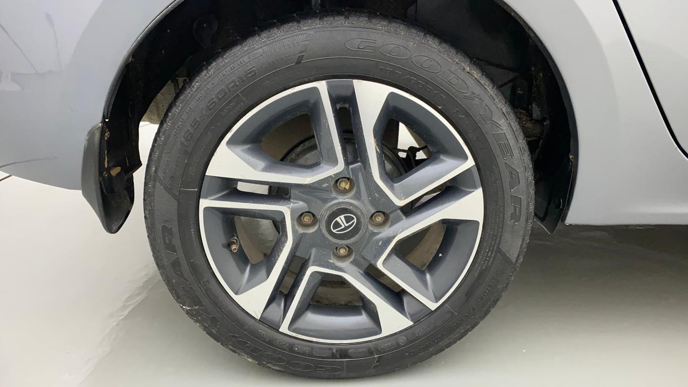 2018 Tata TIGOR XZ (O) PETROL, Petrol, Manual, 53,113 km, Right Rear Wheel