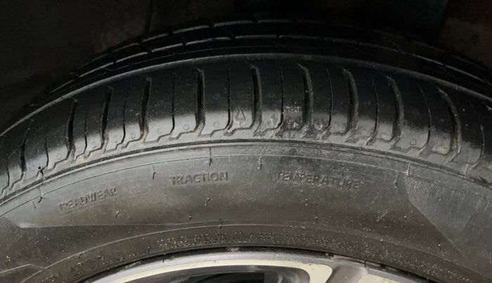 2021 Hyundai AURA SX 1.2, Petrol, Manual, 41,062 km, Left Rear Tyre Tread