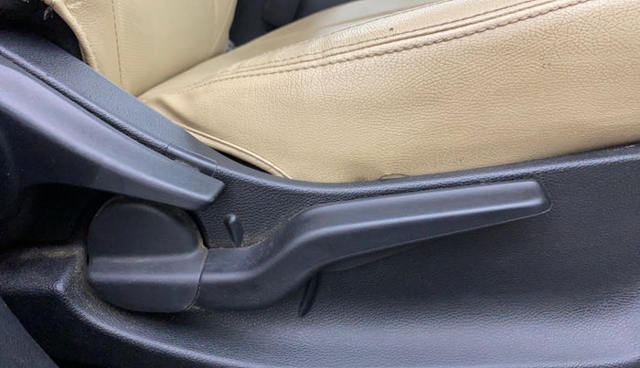 2020 Honda City 1.5L I-VTEC VX CVT, Petrol, Automatic, 31,348 km, Driver Side Adjustment Panel