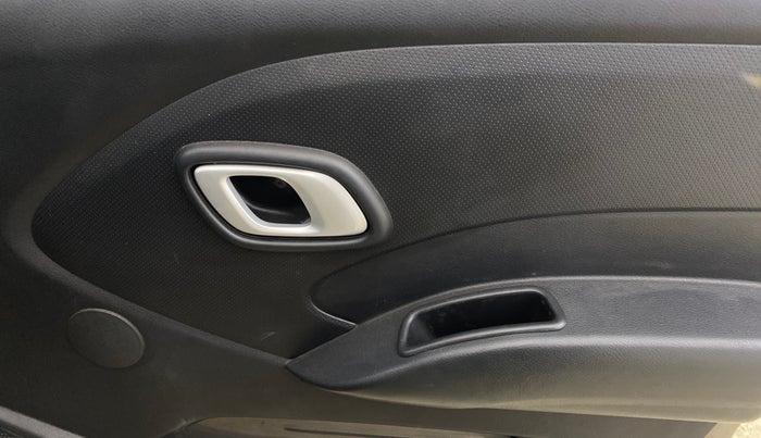 2018 Datsun Redi Go S 1.0 AMT, Petrol, Automatic, 56,381 km, Driver Side Door Panels Control