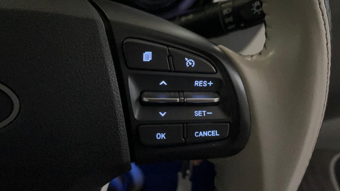 2023 Hyundai GRAND I10 NIOS SPORTZ 1.2 KAPPA VTVT, CNG, Manual, 14,226 km, Adaptive Cruise Control