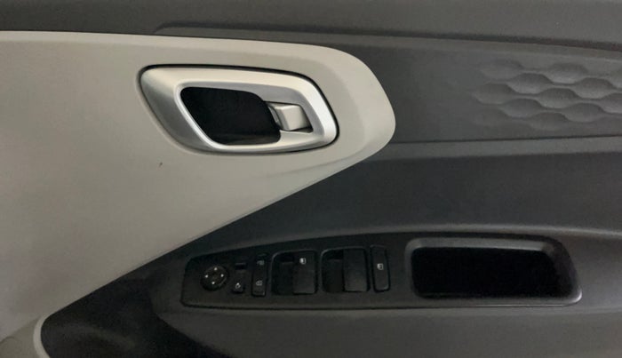 2023 Hyundai GRAND I10 NIOS SPORTZ 1.2 KAPPA VTVT, CNG, Manual, 14,226 km, Driver Side Door Panels Control