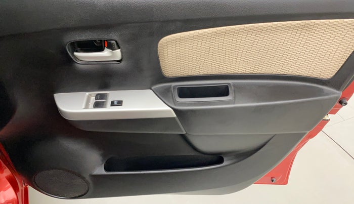 2018 Maruti Wagon R 1.0 LXI, Petrol, Manual, 35,060 km, Driver Side Door Panels Control