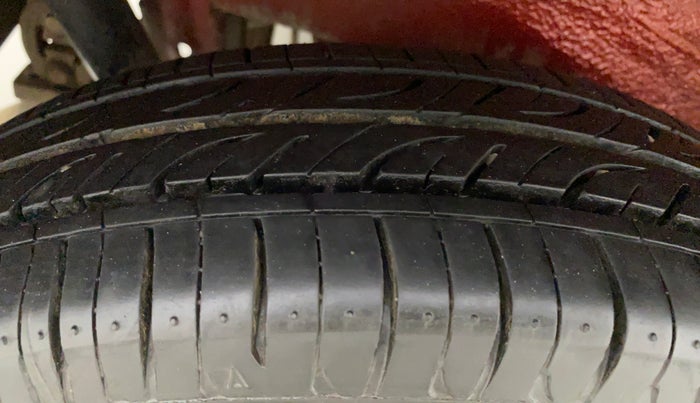 2018 Maruti Wagon R 1.0 LXI, Petrol, Manual, 35,060 km, Right Rear Tyre Tread