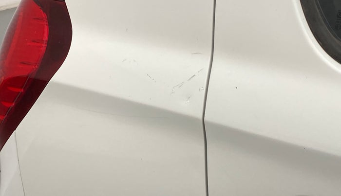 2013 Maruti Alto 800 LXI CNG, CNG, Manual, 97,490 km, Right quarter panel - Minor scratches