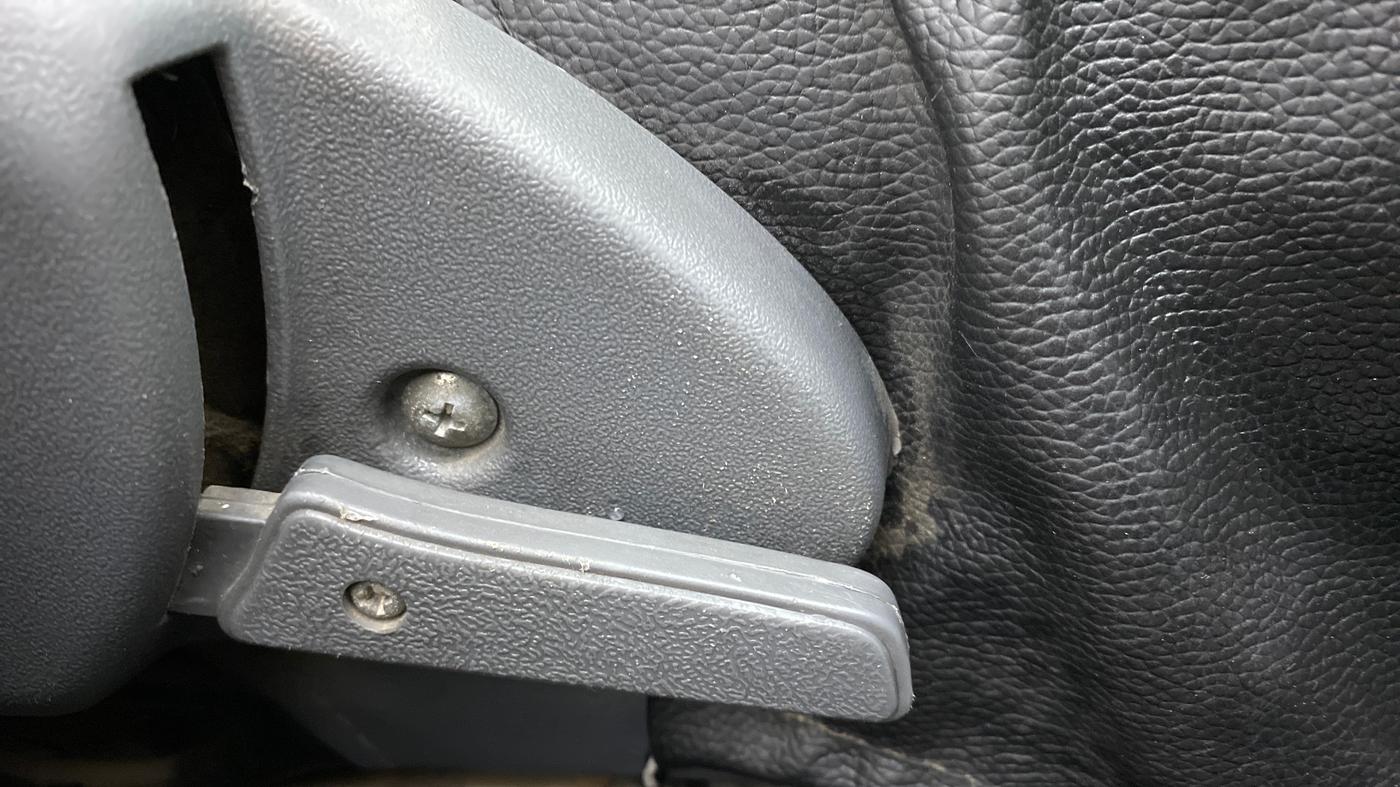 2013 Maruti Alto 800 LXI CNG, CNG, Manual, 97,490 km, Driver Side Adjustment Panel