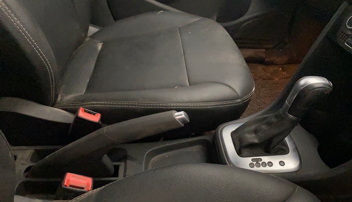 2015 Volkswagen Polo GT TSI AT, Petrol, Automatic, 1,23,356 km, Gear Lever