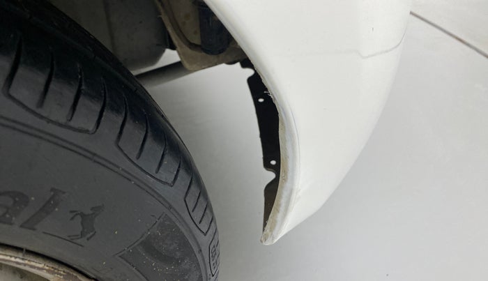 2018 Hyundai Eon ERA +, CNG, Manual, 78,450 km, Right fender - Lining loose
