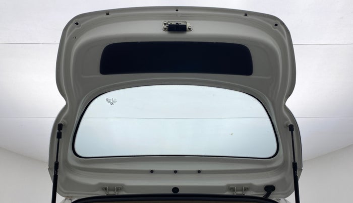 2018 Hyundai Eon ERA +, CNG, Manual, 78,450 km, Boot Door Open