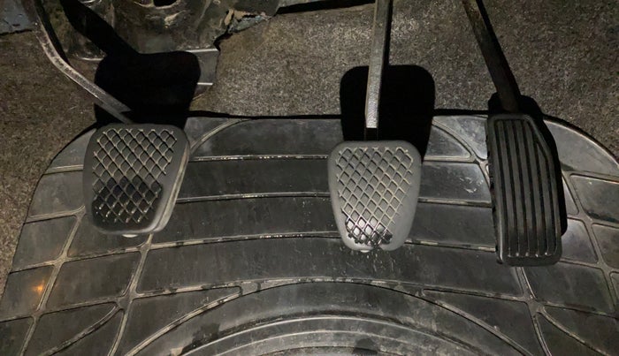 2015 Honda Amaze 1.2L I-VTEC SX, Petrol, Manual, 74,538 km, Pedals