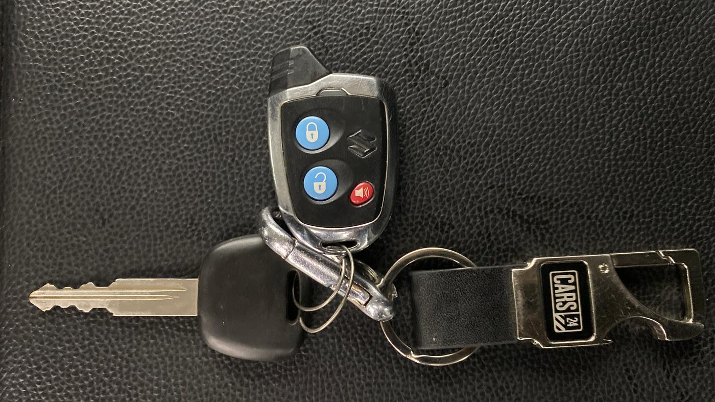 2019 Maruti Eeco 7 STR, Petrol, Manual, 36,142 km, Key Close Up