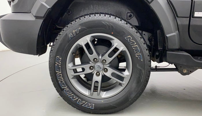 2021 Mahindra Thar LX PETROL HT 4WD AT, Petrol, Automatic, 18,189 km, Right Rear Wheel