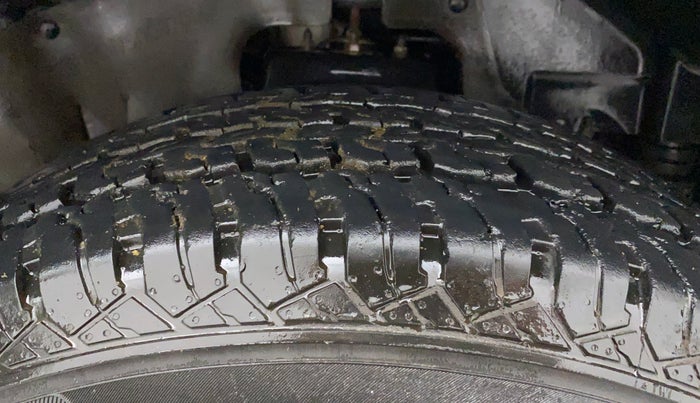 2021 Mahindra Thar LX PETROL HT 4WD AT, Petrol, Automatic, 18,189 km, Right Front Tyre Tread
