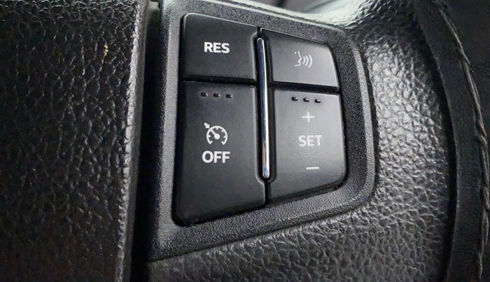 2021 Mahindra Thar LX PETROL HT 4WD AT, Petrol, Automatic, 18,189 km, Adaptive Cruise Control