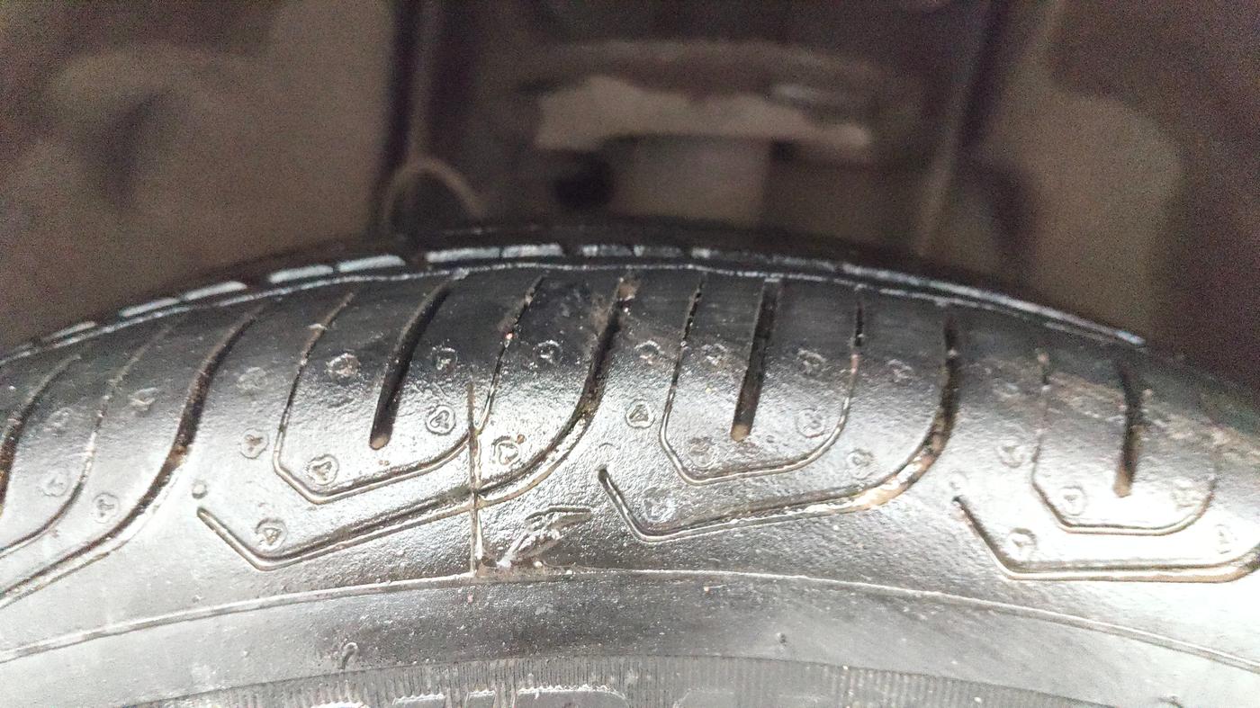 2022 Tata Tiago XZ PLUS CNG, CNG, Manual, 54,248 km, Left Front Tyre Tread