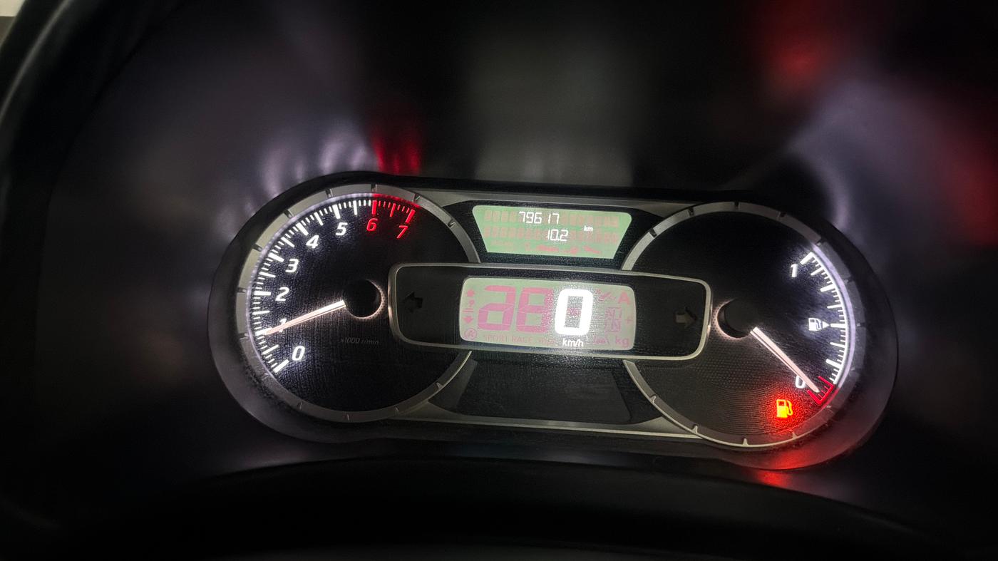 2022 Nissan Kicks XV 1.5, Petrol, Manual, 79,606 km, Odometer Image