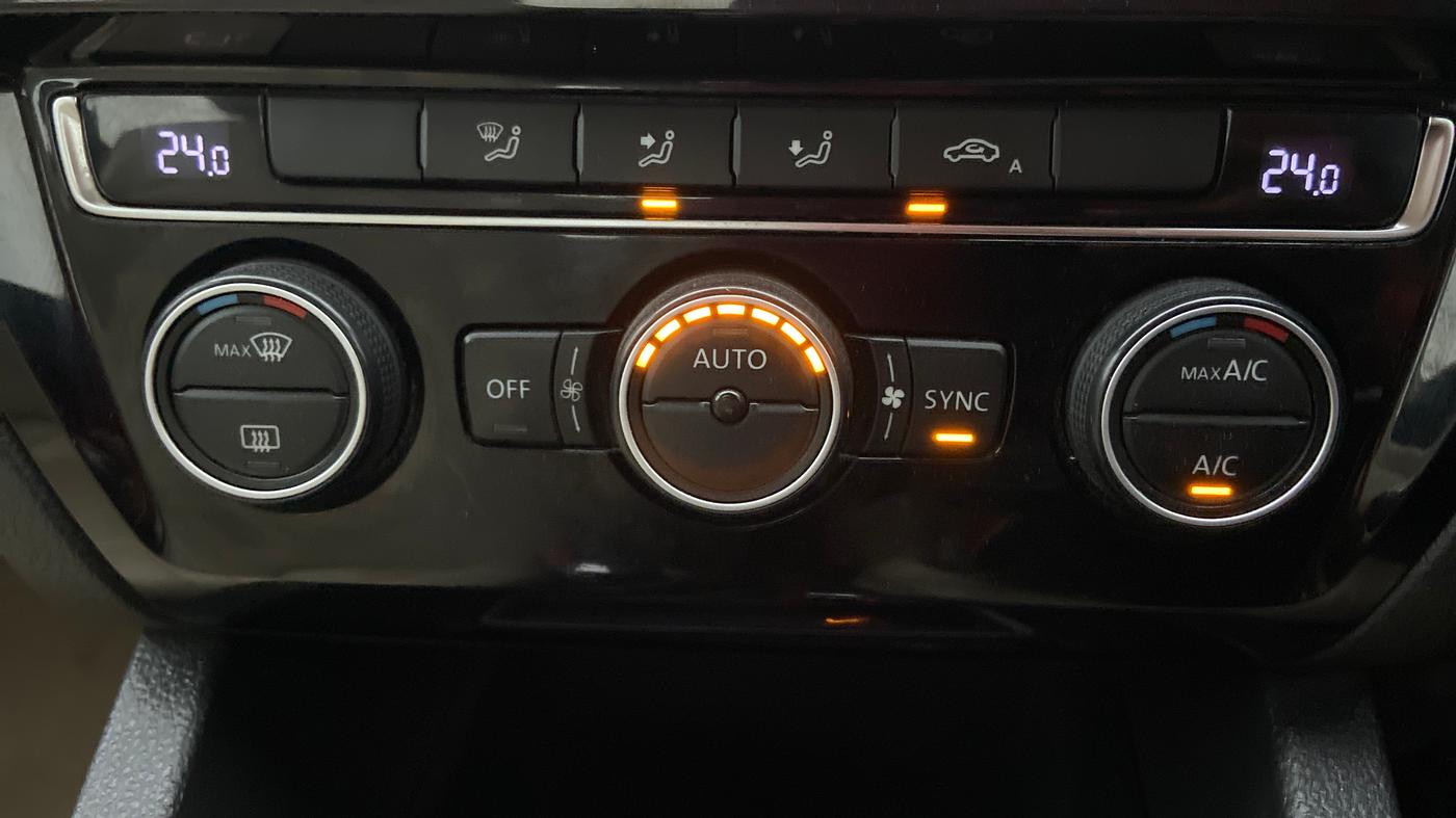 2015 Volkswagen Jetta HIGHLINE TDI AT, Diesel, Automatic, 97,503 km, Automatic Climate Control