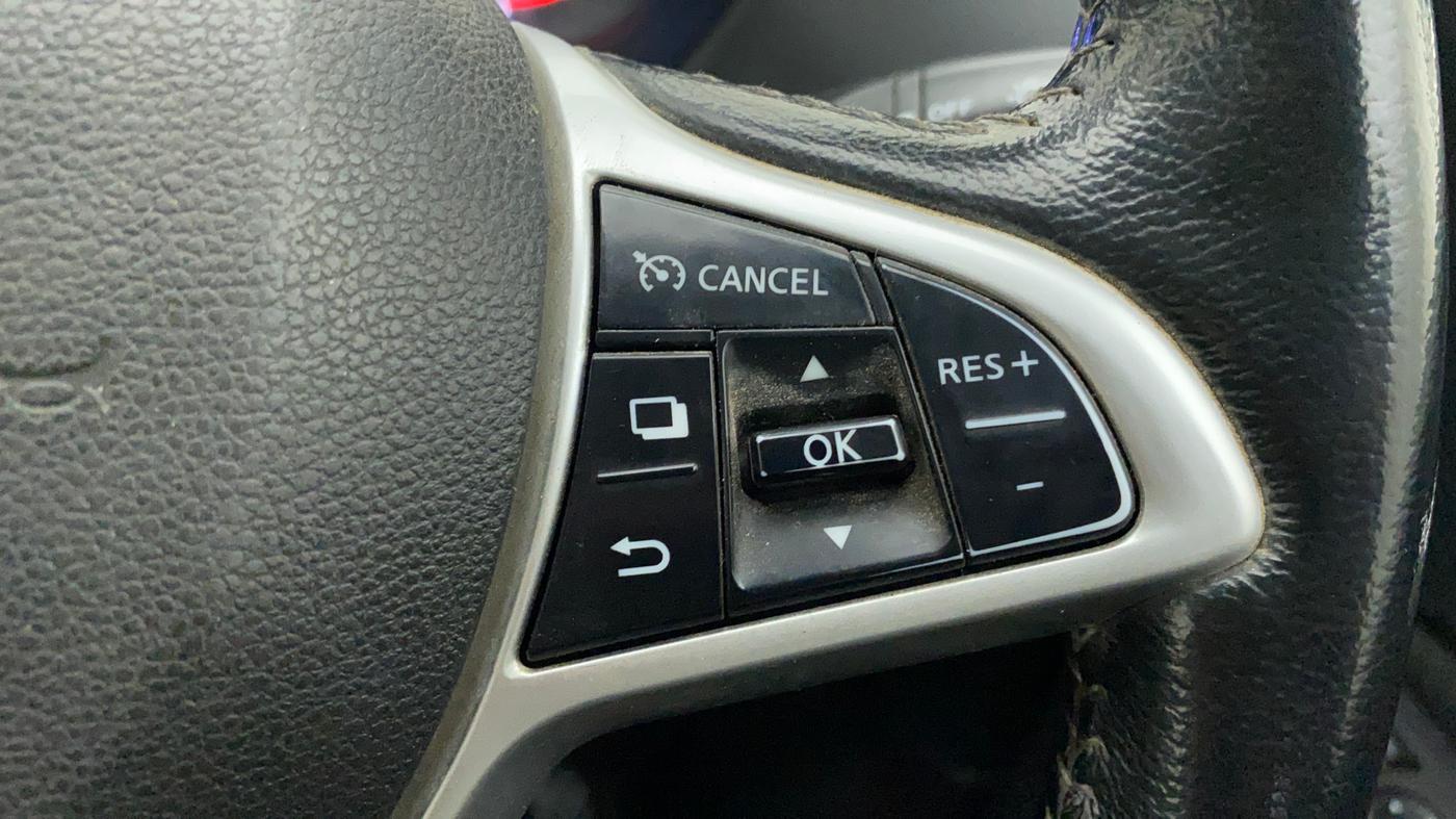 2021 Nissan MAGNITE XV PREMIUM DUAL TONE, Petrol, Manual, 43,055 km, Adaptive Cruise Control