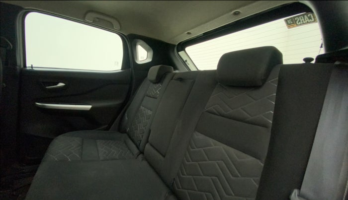 2021 Nissan MAGNITE XV PREMIUM DUAL TONE, Petrol, Manual, 43,055 km, Right Side Rear Door Cabin
