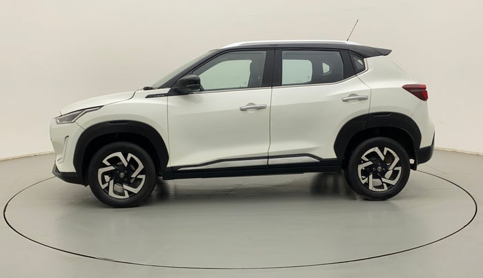 2021 Nissan MAGNITE XV PREMIUM DUAL TONE, Petrol, Manual, 43,055 km, Left Side