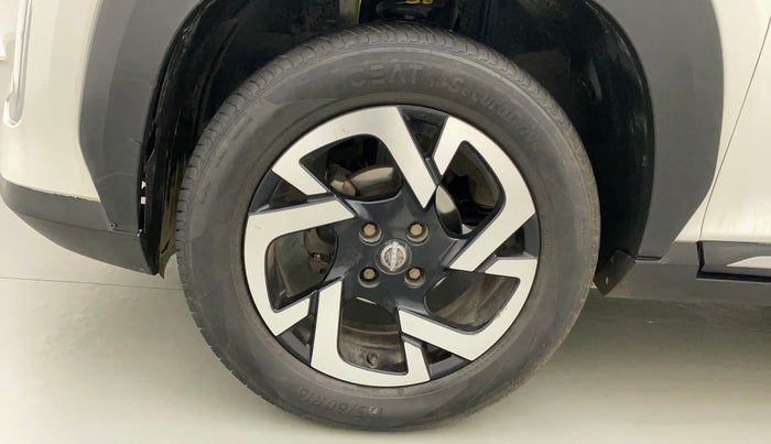 2021 Nissan MAGNITE XV PREMIUM DUAL TONE, Petrol, Manual, 43,055 km, Left Front Wheel