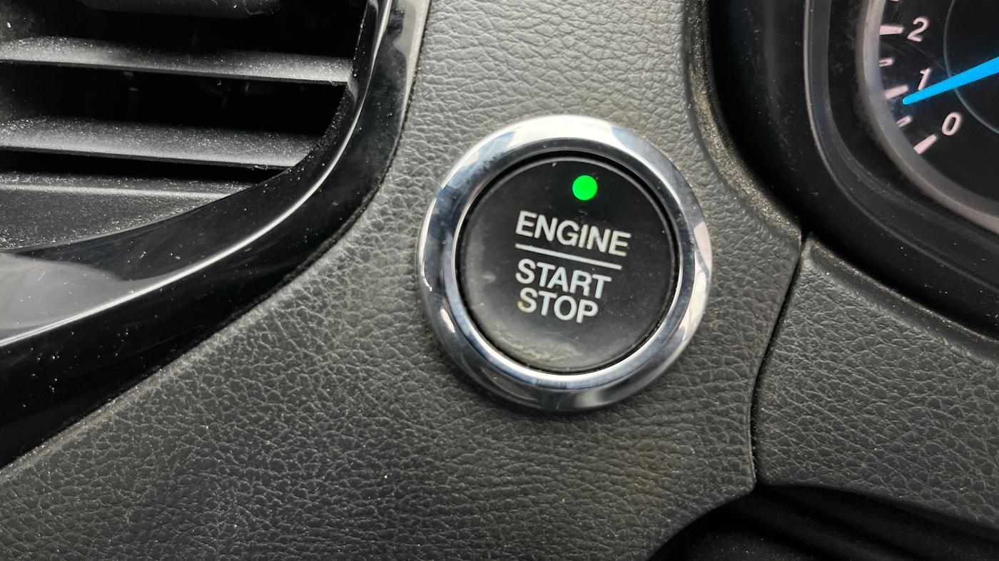 2019 Ford New Figo TITANIUM BLU 1.2 PETROL, Petrol, Manual, 49,808 km, Keyless Start/ Stop Button