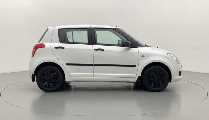 2011 Maruti Swift VXI D, Petrol, Manual, 88,298 km, Right Side View