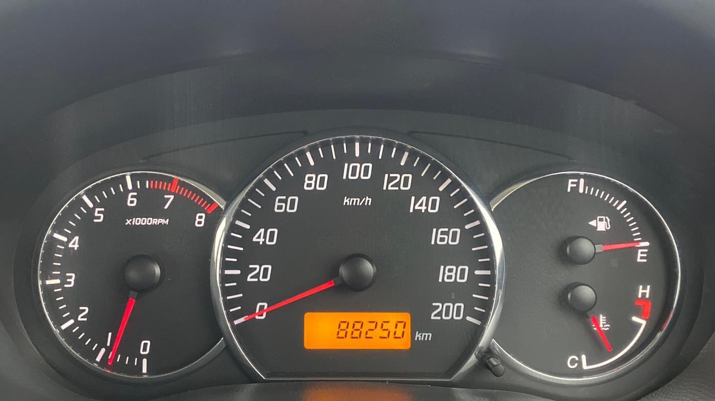 2011 Maruti Swift VXI D, Petrol, Manual, 88,298 km, Odometer Image