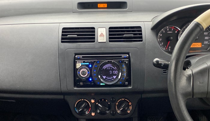 2011 Maruti Swift VXI D, Petrol, Manual, 88,298 km, Air Conditioner