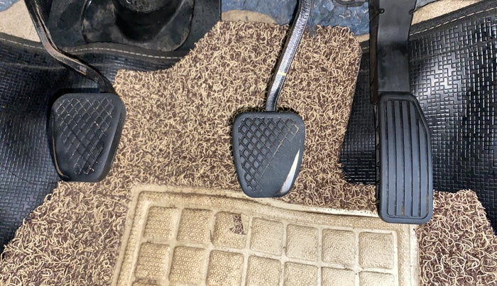 2014 Honda City 1.5L I-VTEC S MT, Petrol, Manual, 1,27,416 km, Pedals