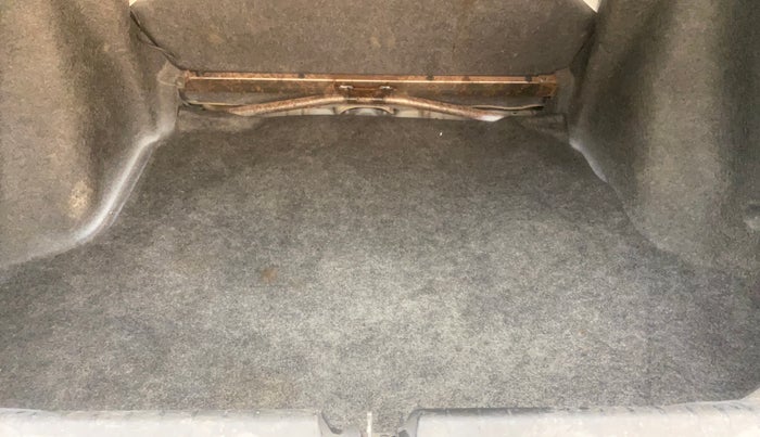 2014 Honda City 1.5L I-VTEC S MT, Petrol, Manual, 1,27,416 km, Boot Inside