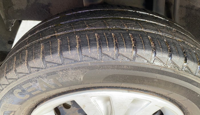 2021 Datsun Redi Go T(O), Petrol, Manual, 90,667 km, Right Rear Tyre Tread