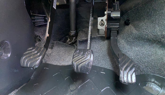 2021 Datsun Redi Go T(O), Petrol, Manual, 90,667 km, Pedals