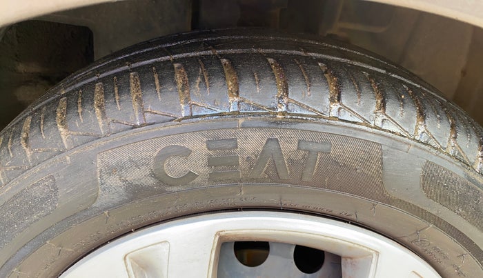 2021 Datsun Redi Go T(O), Petrol, Manual, 90,667 km, Right Front Tyre Tread