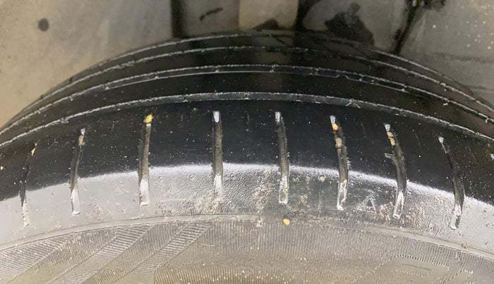 2020 Tata ALTROZ XZ DIESEL, Diesel, Manual, 1,43,911 km, Right Rear Tyre Tread