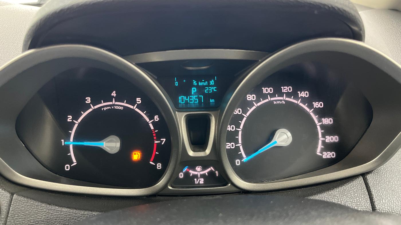 2015 Ford Ecosport TITANIUM 1.5L PETROL AT, Petrol, Automatic, 1,04,327 km, Odometer Image