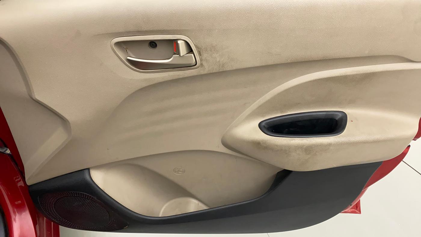 2019 Hyundai NEW SANTRO SPORTZ MT, Petrol, Manual, 27,991 km, Driver Side Door Panels Control
